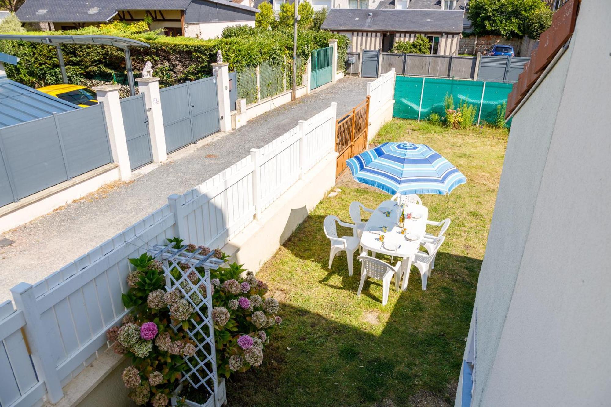 La Maison Cabourgeaise Proche Mer 外观 照片